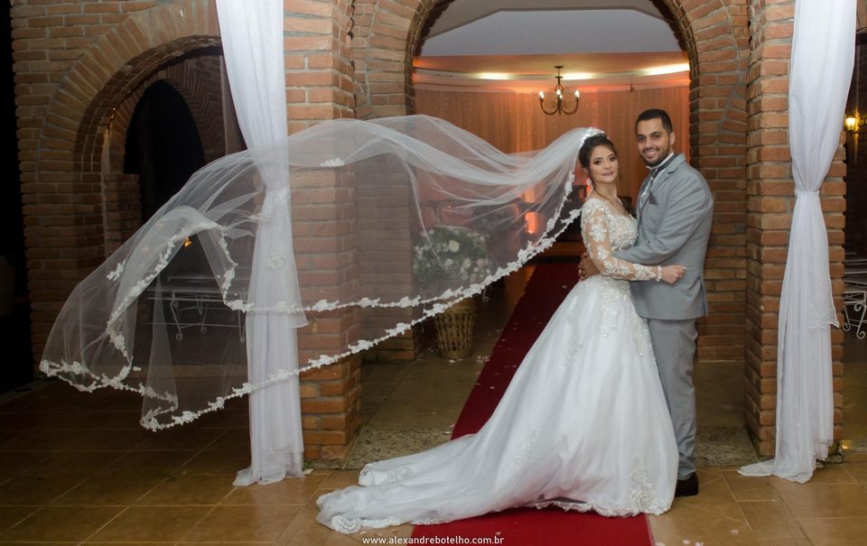 CASAMENTOS ESPAÇO ITÁLIA - BUFFET CALLEGARI MAIRIPORÃ - SP - PEDRO E SIMONE