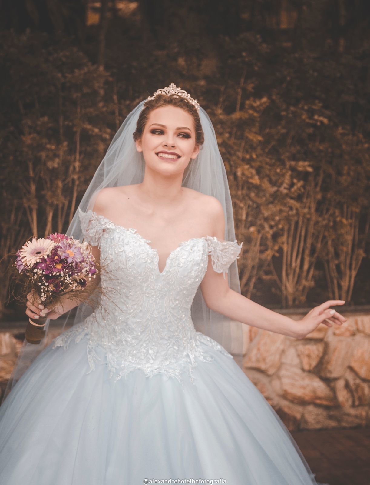 Foto Vestidos de Noiva:  Dicas para o vestido perfeito !! - Imagem 24