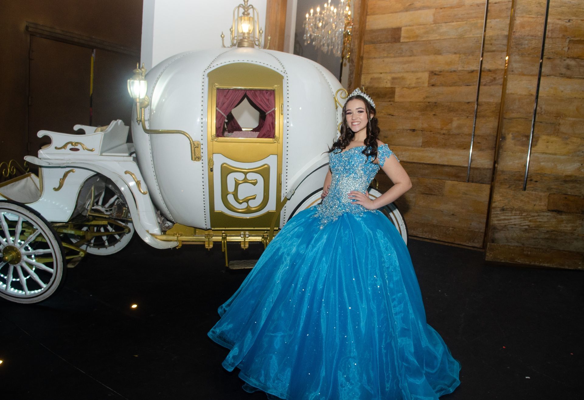 Foto ANIVERSÁRIOS MANSÃO ADÉLIA PRADO JULIA 15 ANOS - Imagem 19