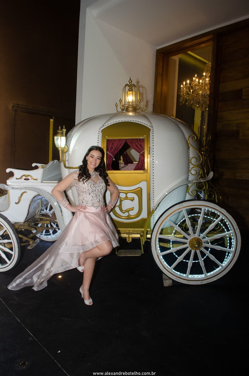 Foto ANIVERSÁRIOS MANSÃO ADÉLIA PRADO JULIA 15 ANOS - Imagem 3