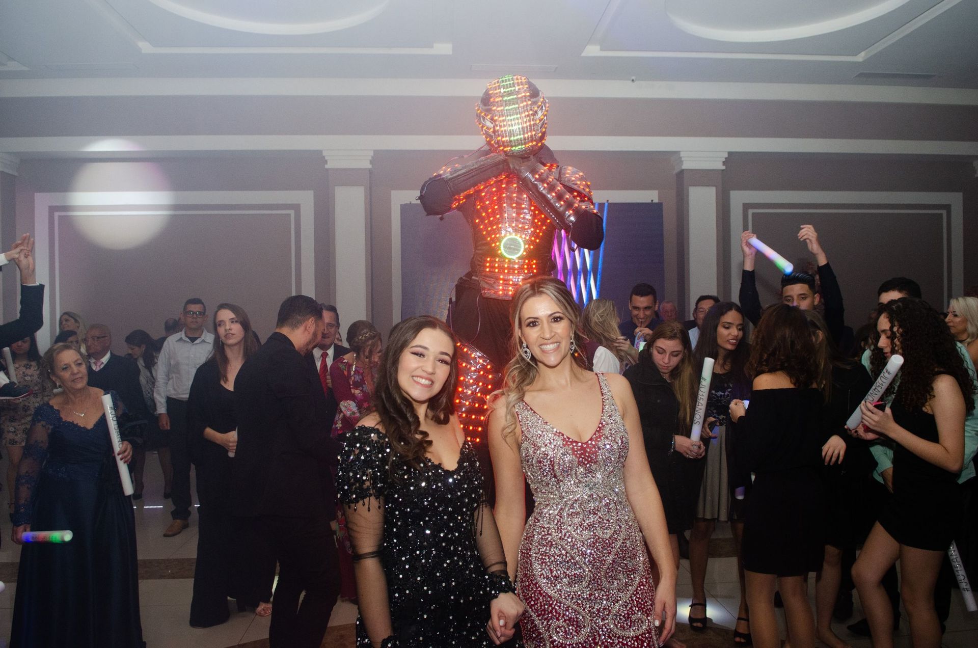 Foto ANIVERSÁRIOS MANSÃO ADÉLIA PRADO JULIA 15 ANOS - Imagem 22