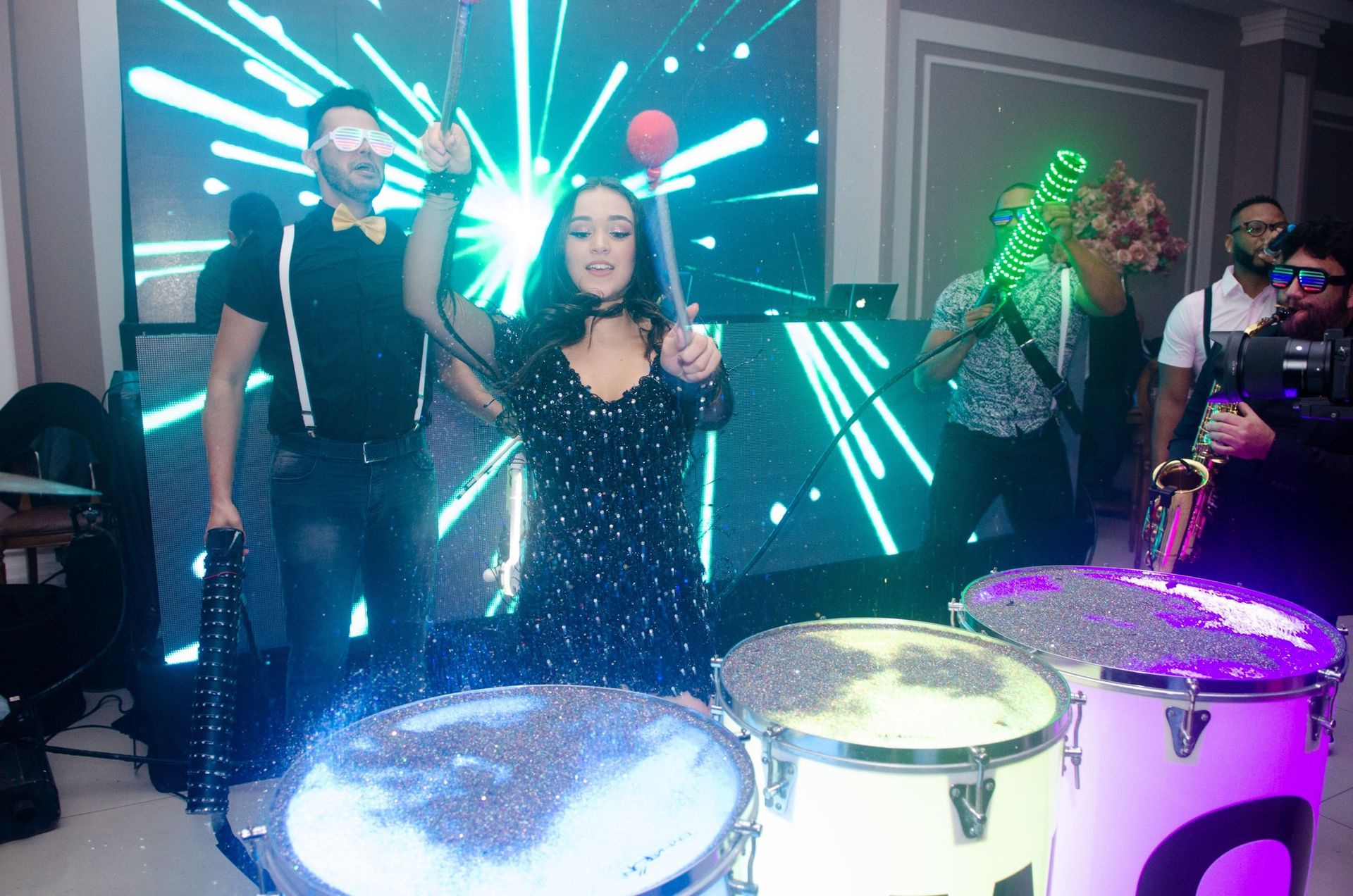 Foto ANIVERSÁRIOS MANSÃO ADÉLIA PRADO JULIA 15 ANOS - Imagem 24