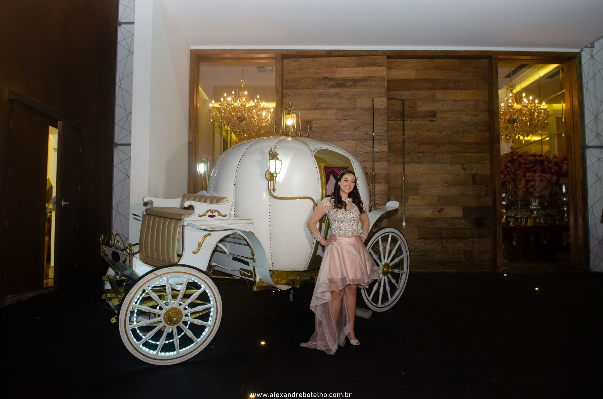 Foto ANIVERSÁRIOS MANSÃO ADÉLIA PRADO JULIA 15 ANOS - Imagem 14