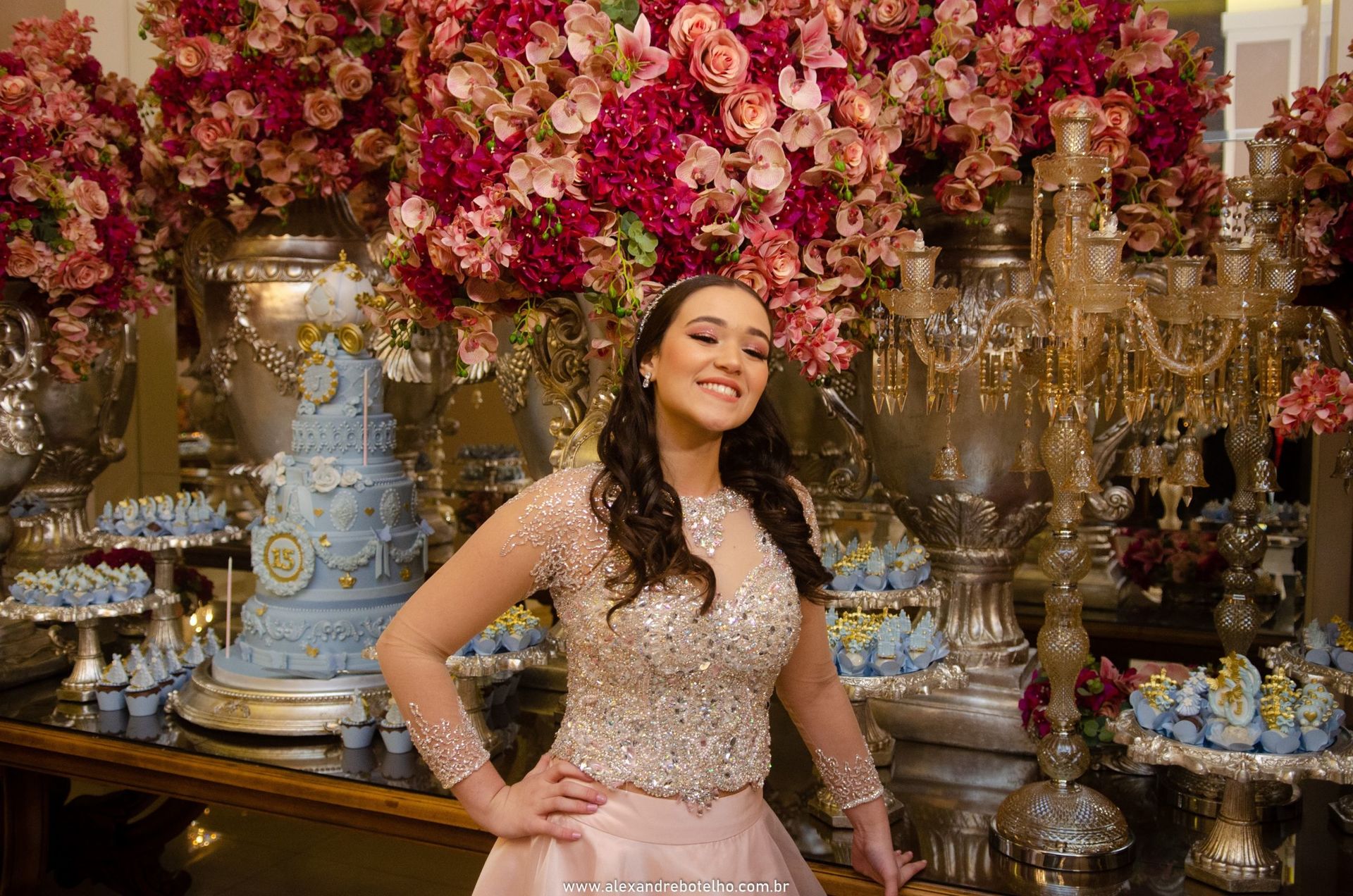 Foto ANIVERSÁRIOS MANSÃO ADÉLIA PRADO JULIA 15 ANOS - Imagem 23