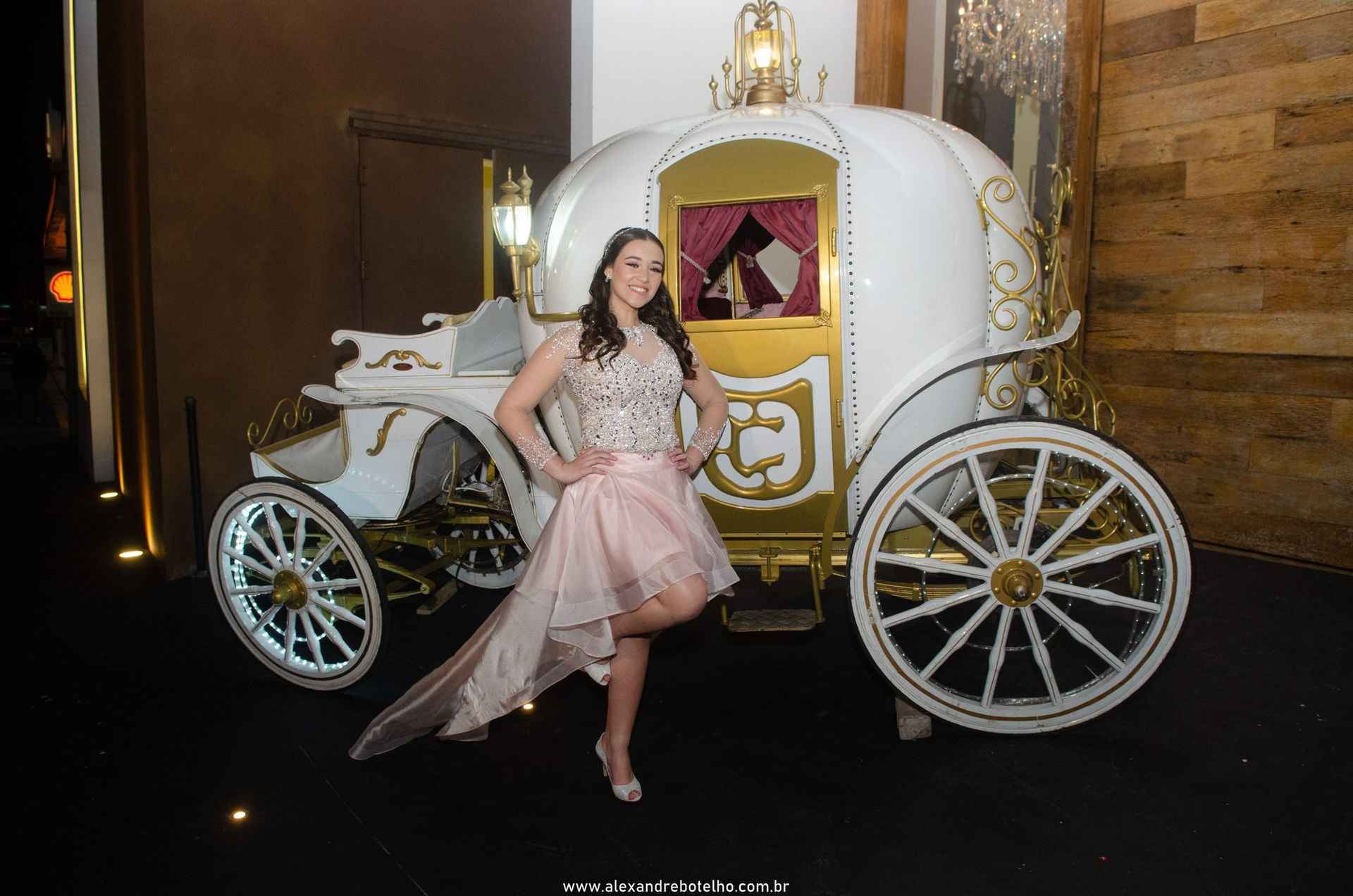 Foto ANIVERSÁRIOS MANSÃO ADÉLIA PRADO JULIA 15 ANOS - Imagem 13