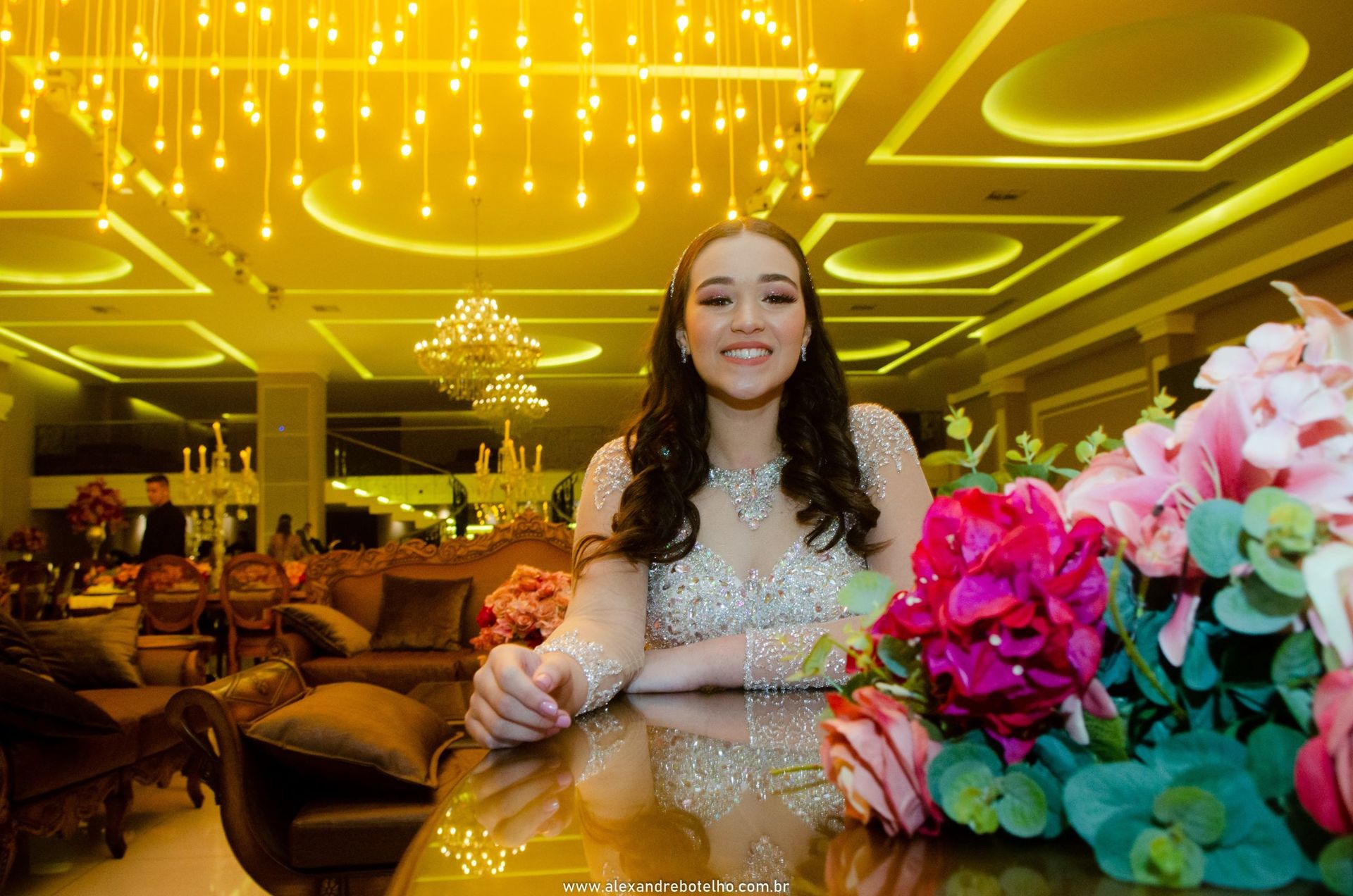 Foto ANIVERSÁRIOS MANSÃO ADÉLIA PRADO JULIA 15 ANOS - Imagem 38