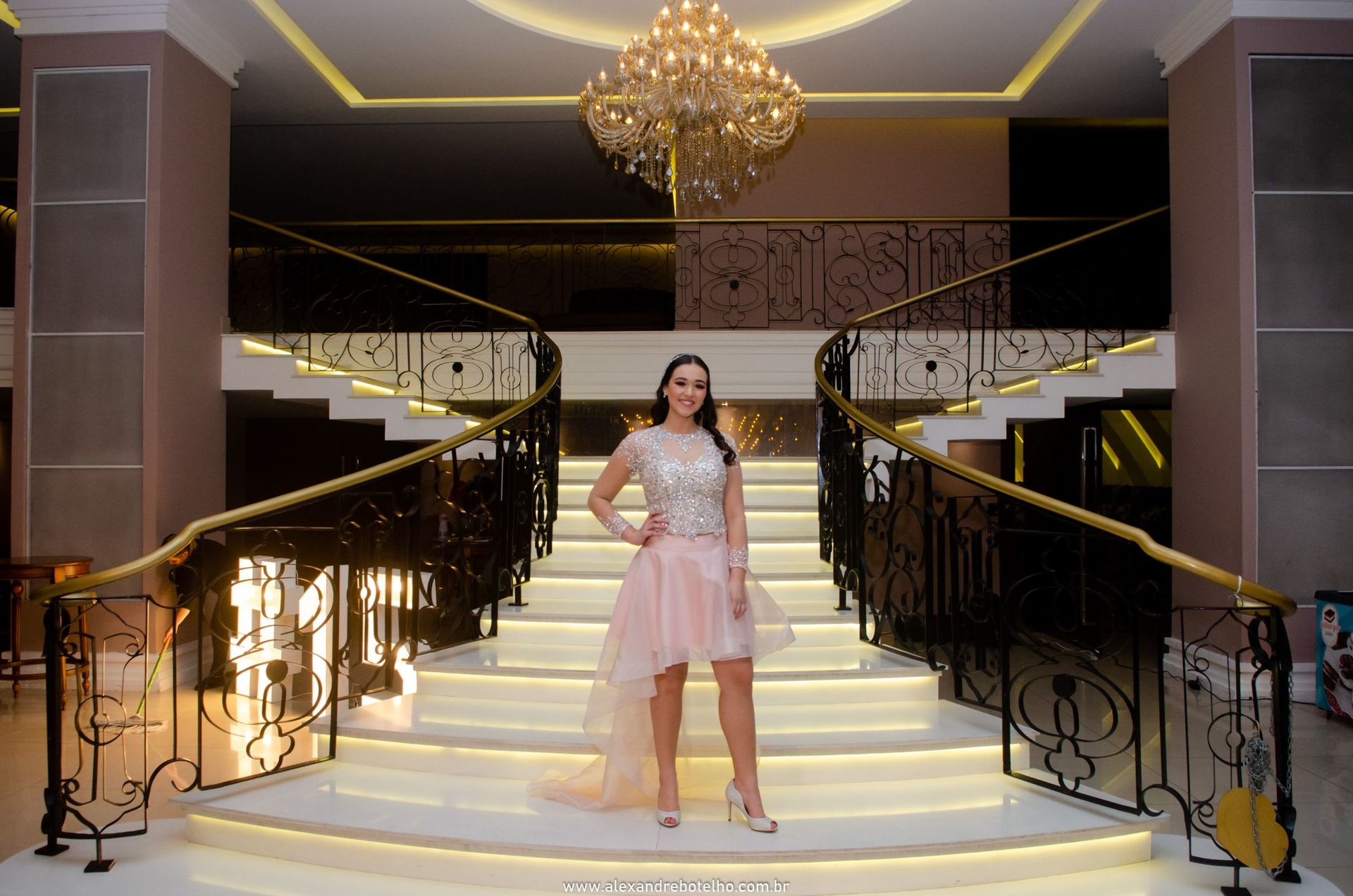 Foto ANIVERSÁRIOS MANSÃO ADÉLIA PRADO JULIA 15 ANOS - Imagem 32