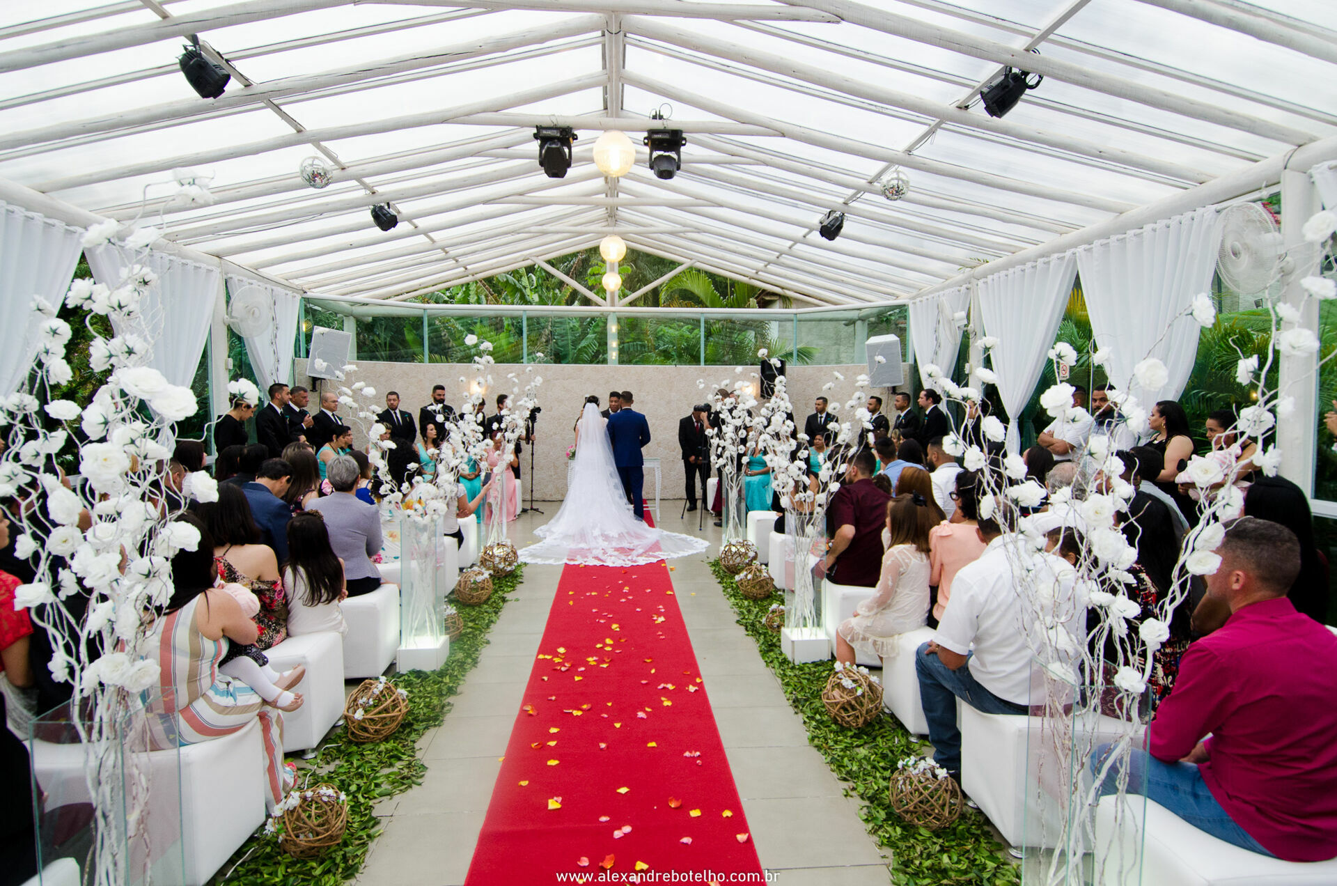 Foto O SEU FOTÓGRAFO DE CASAMENTO ESPAÇO D’LORENZZO - SP - ALEXANDRE BOTELHO Foto O SEU FOTÓGRAFO DE CASAMENTO ESPAÇO D’LORENZZO - SP - ALEXANDRE BOTELHO - Imagem 1