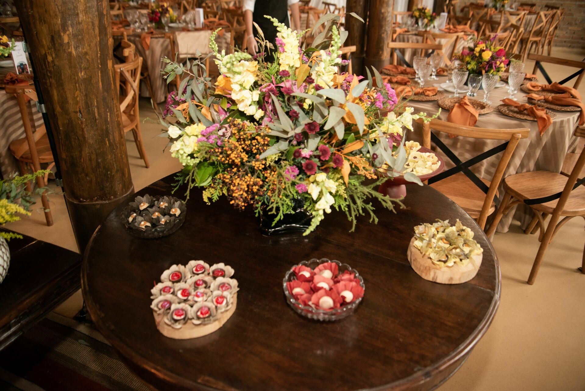 Foto CASAMENTOS CASARÃO LA VILLA - MONIQUE E LÉO - Imagem 2