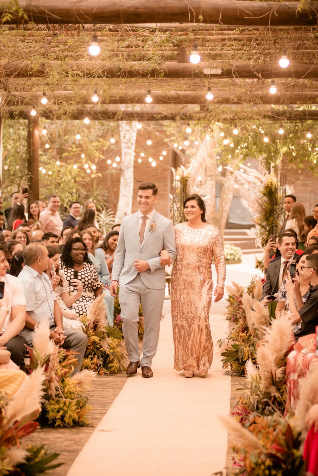 Foto CASAMENTOS CASARÃO LA VILLA - MONIQUE E LÉO - Imagem 16