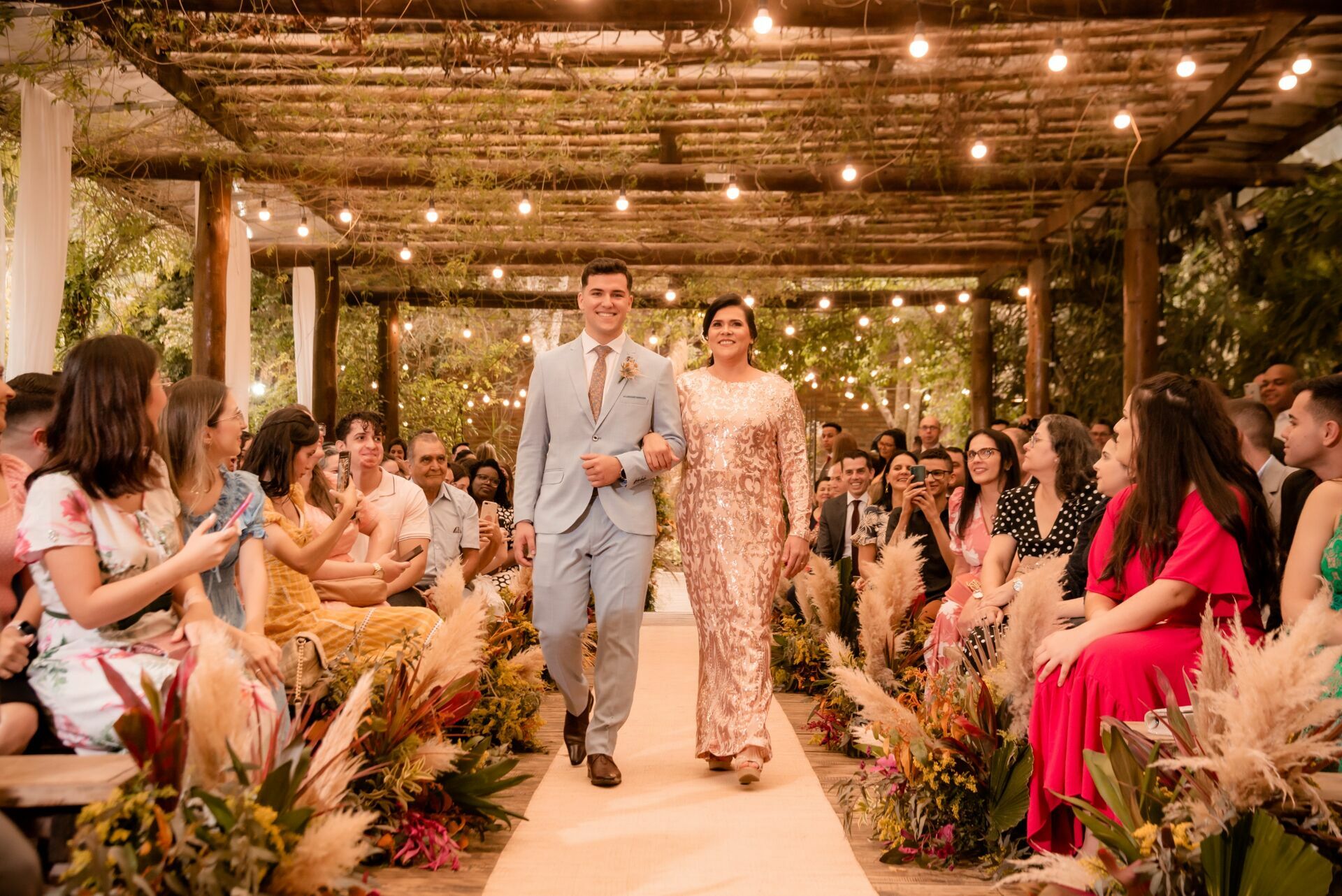 Foto CASAMENTOS CASARÃO LA VILLA - MONIQUE E LÉO - Imagem 22