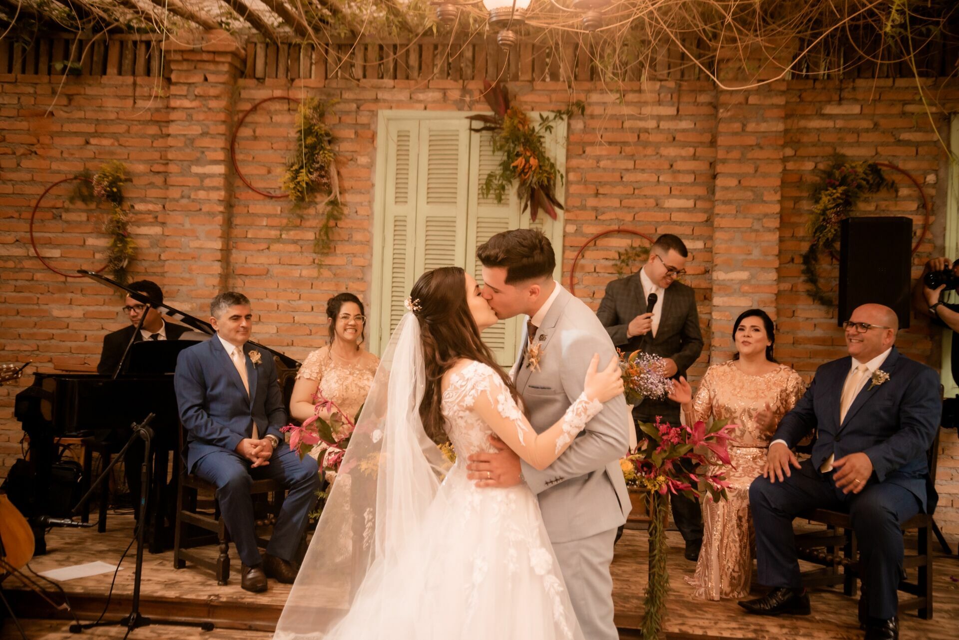 Foto CASAMENTOS CASARÃO LA VILLA - MONIQUE E LÉO - Imagem 44