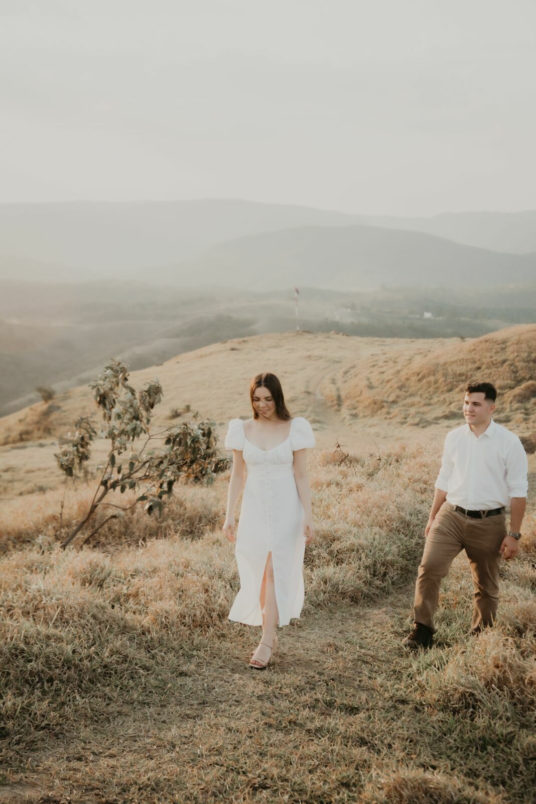 Foto Ensaio Pré-Wedding em Morro do Capuava - Monique e Léo   - Imagem 15