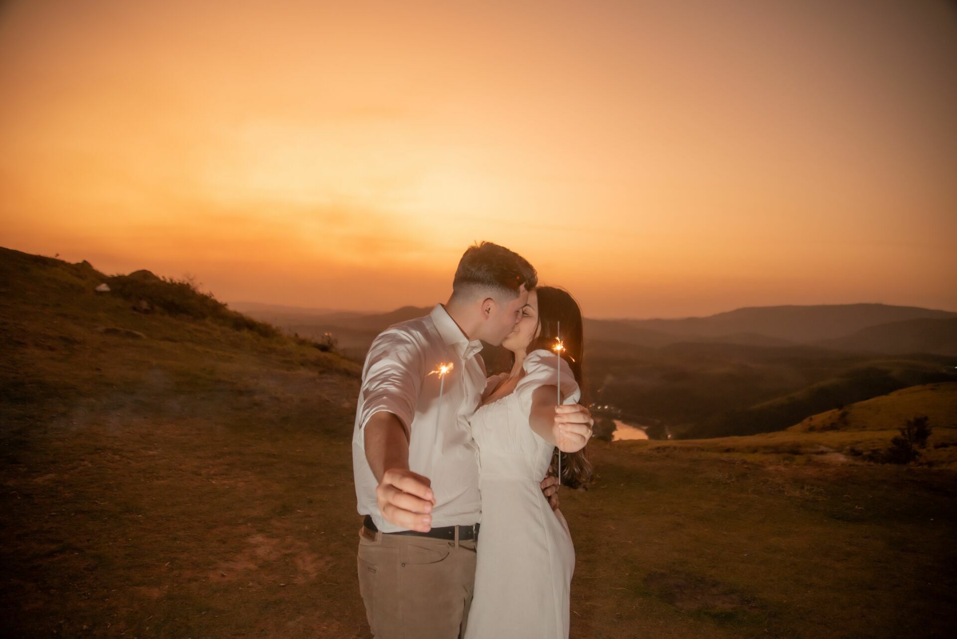 Foto Ensaio Pré-Wedding em Morro do Capuava - Monique e Léo   - Imagem 49