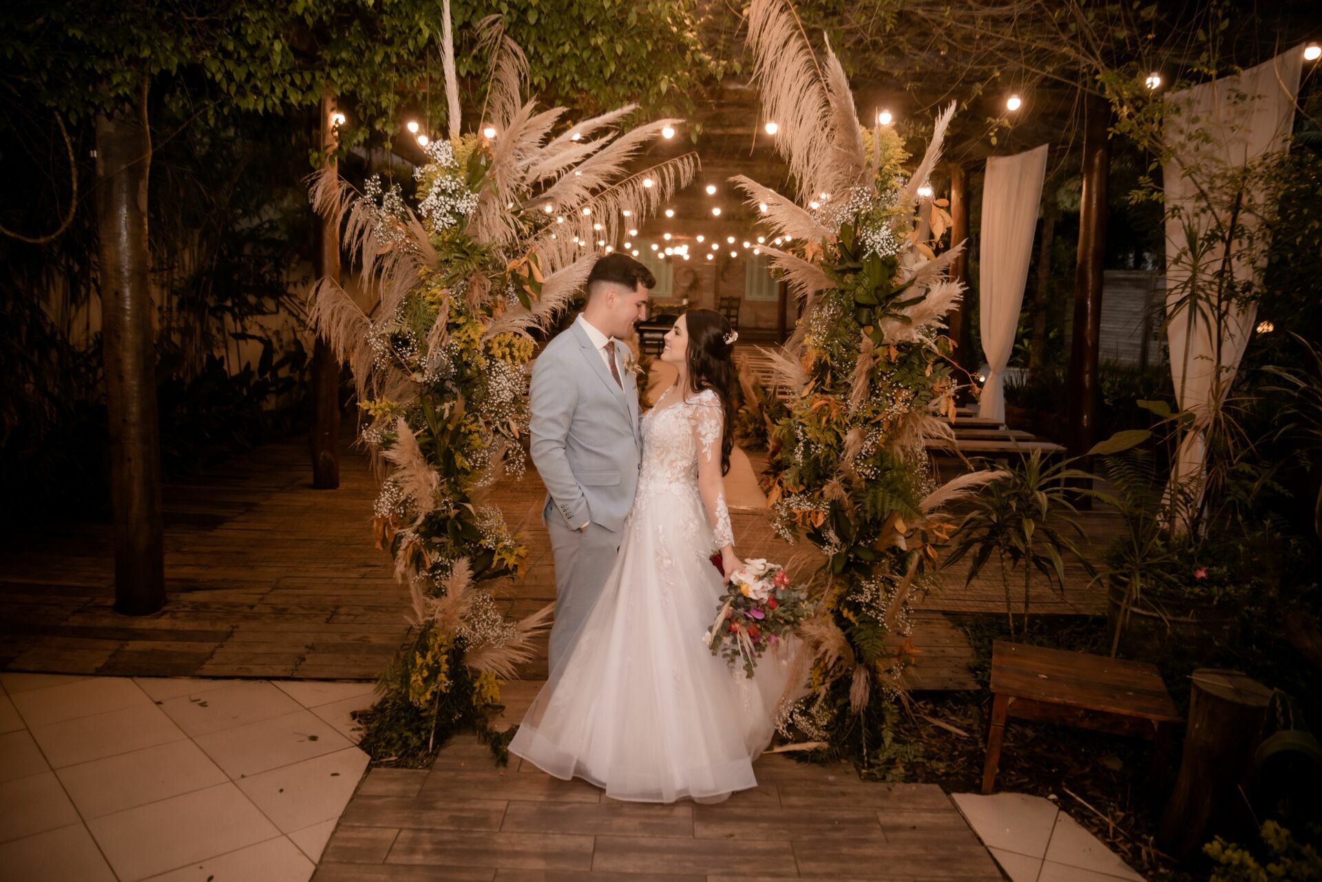 Foto Dicas para Ter as Melhores Fotos de Casamento: Eternizando Momentos Inesquecíveis com Perfeição e Emoção - Imagem 10