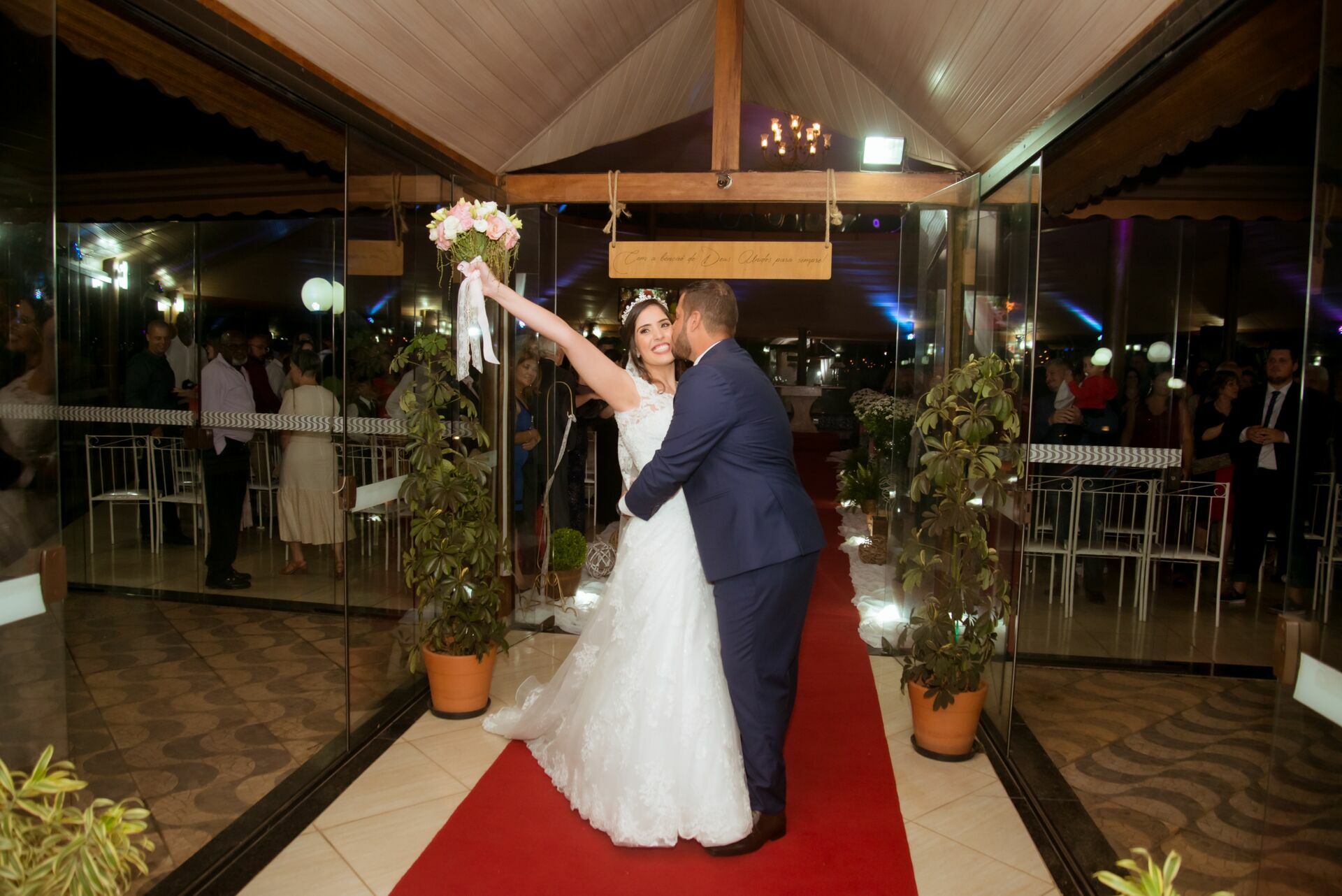 Foto Desvendando as Maiores Dúvidas ao Planejar o Seu Casamento: Um Guia Completo - Imagem 45