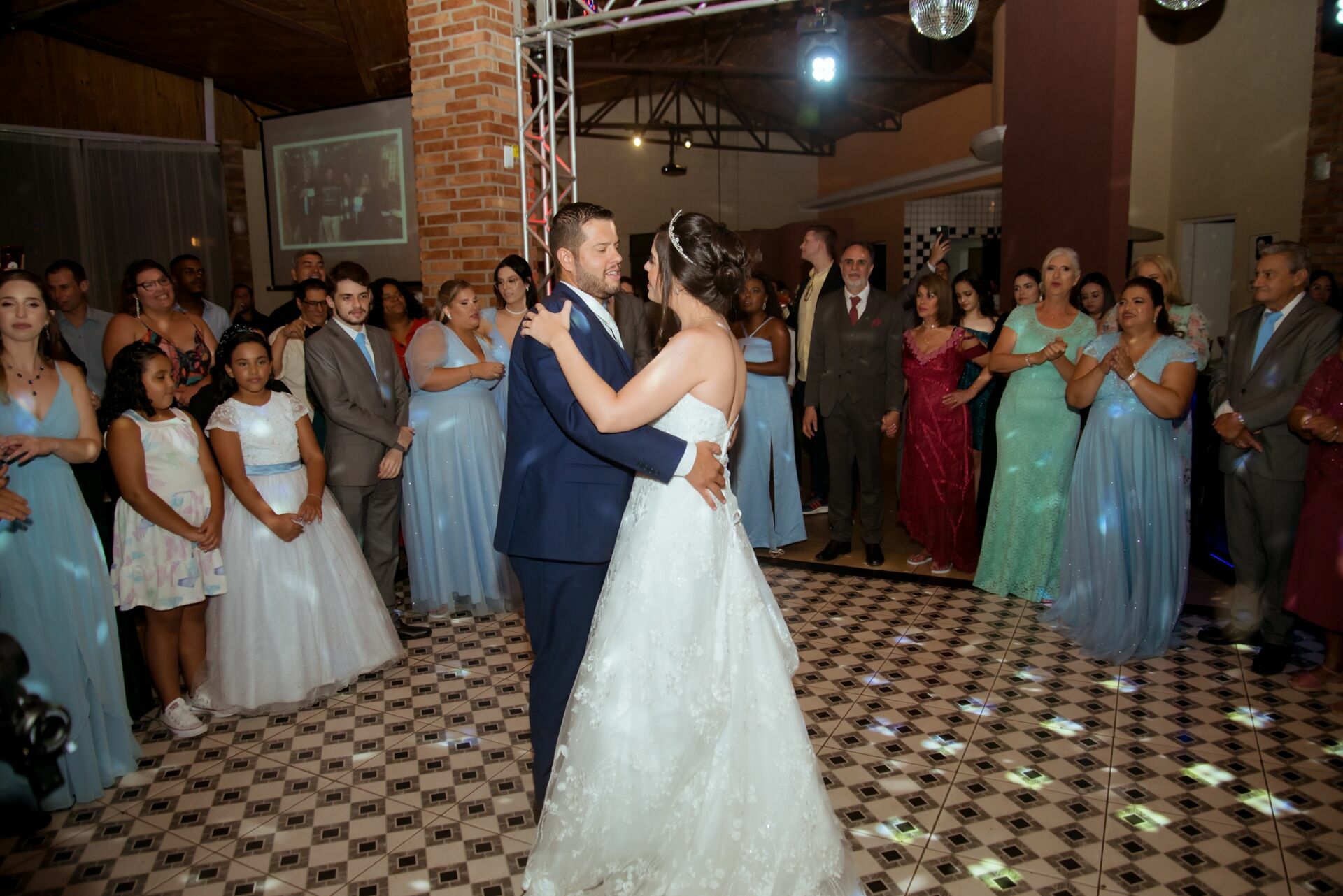 Foto Desvendando as Maiores Dúvidas ao Planejar o Seu Casamento: Um Guia Completo - Imagem 65