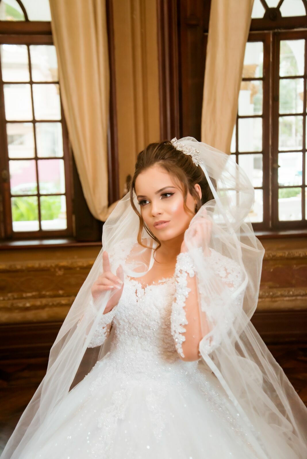 Foto Encontrando a Elegância dos Sonhos: 15 Dicas para Escolher o Vestido de Noiva Perfeito - Imagem 24