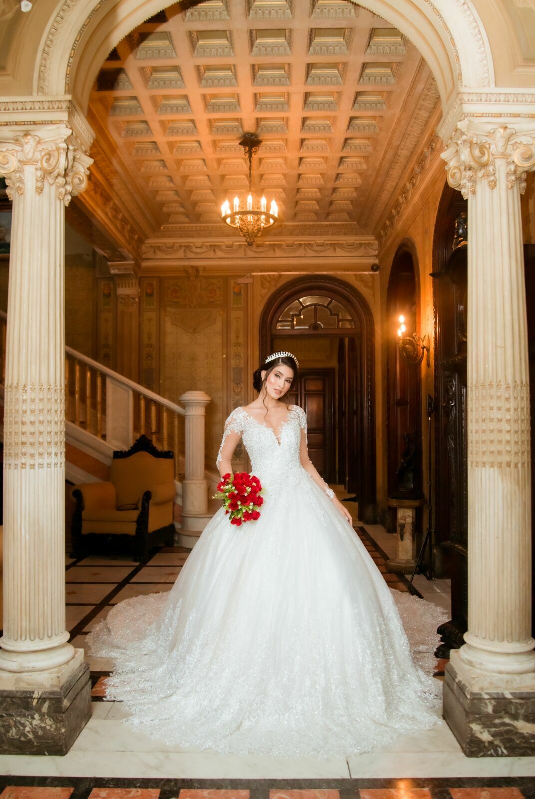 Foto Encontrando a Elegância dos Sonhos: 15 Dicas para Escolher o Vestido de Noiva Perfeito - Imagem 19