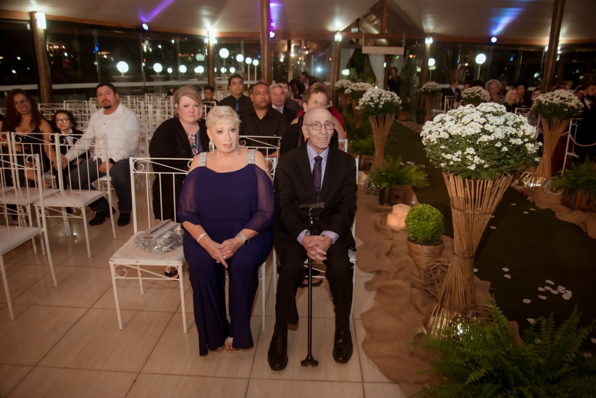 Foto Escrevendo um Discurso de Casamento Lindo e Emocionante: Palavras que Celebram o Amor - Imagem 19