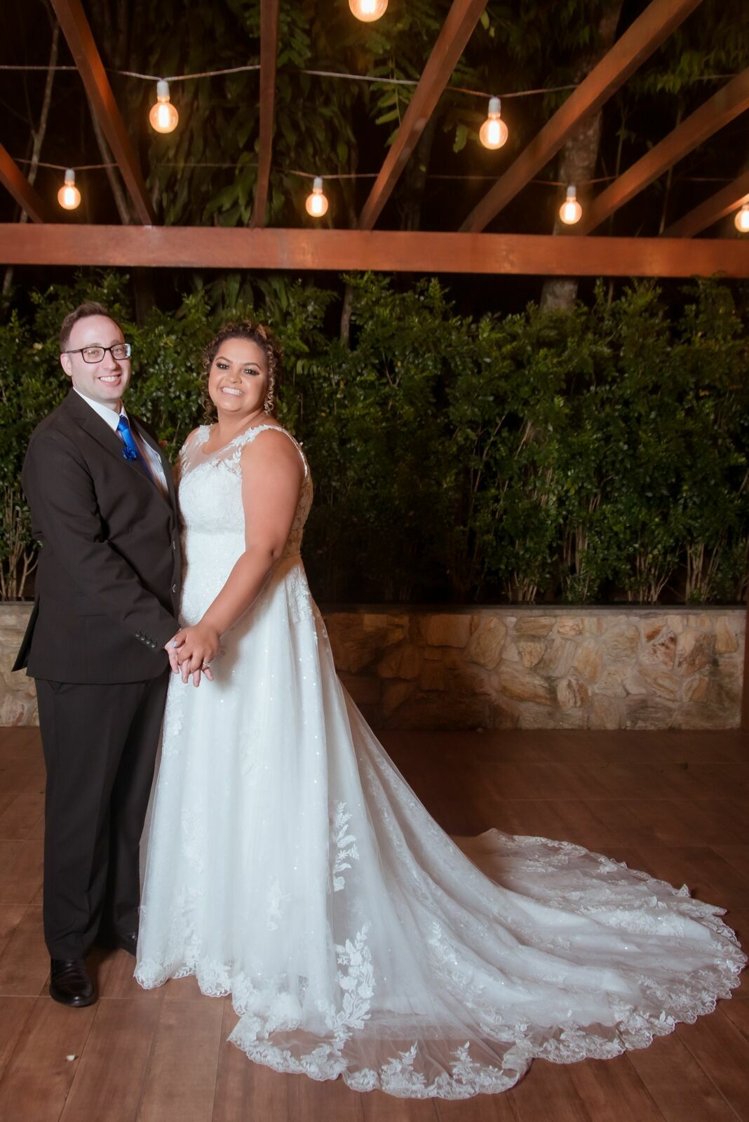 Foto Escrevendo um Discurso de Casamento Lindo e Emocionante: Palavras que Celebram o Amor - Imagem 32