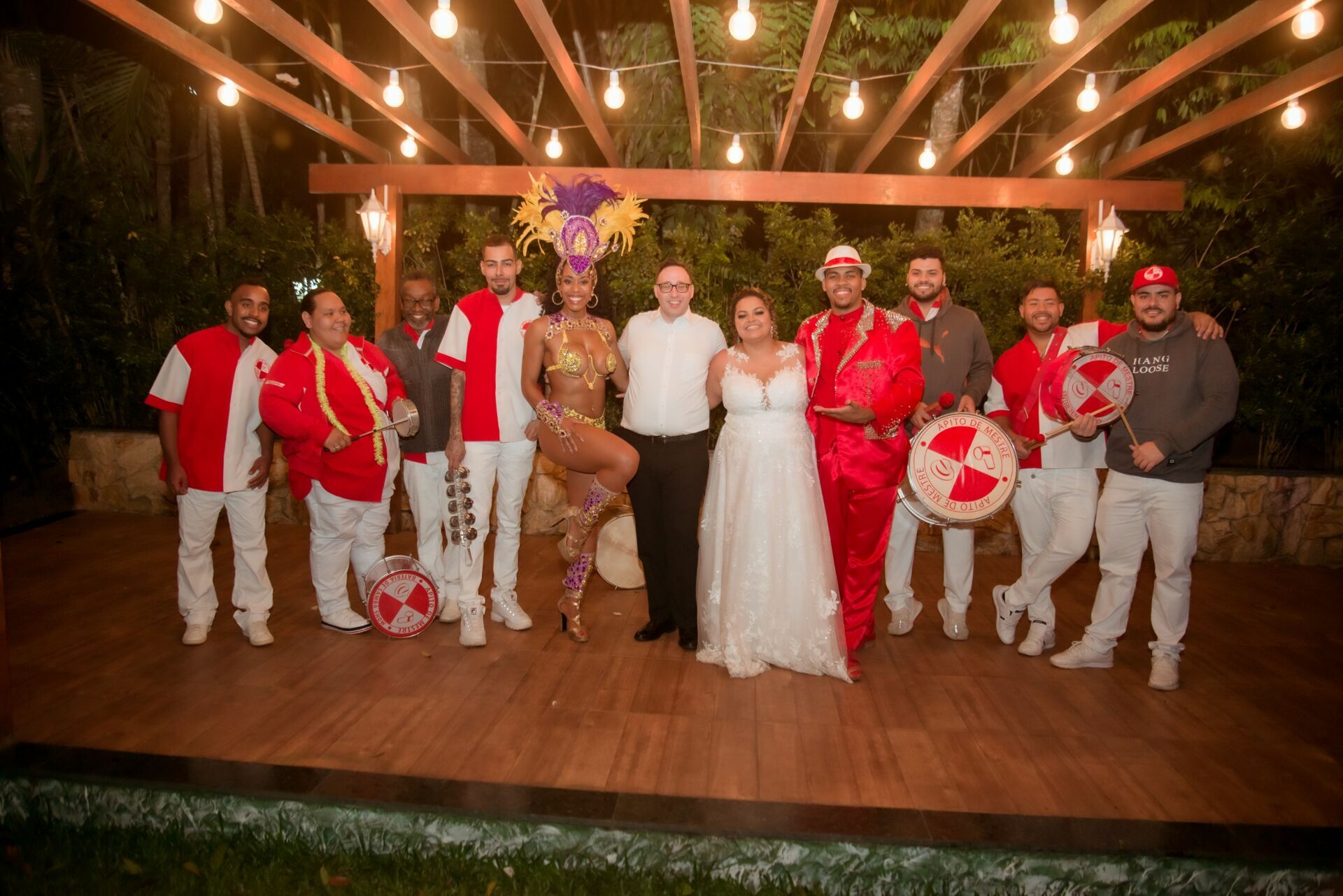 Foto Escrevendo um Discurso de Casamento Lindo e Emocionante: Palavras que Celebram o Amor - Imagem 63