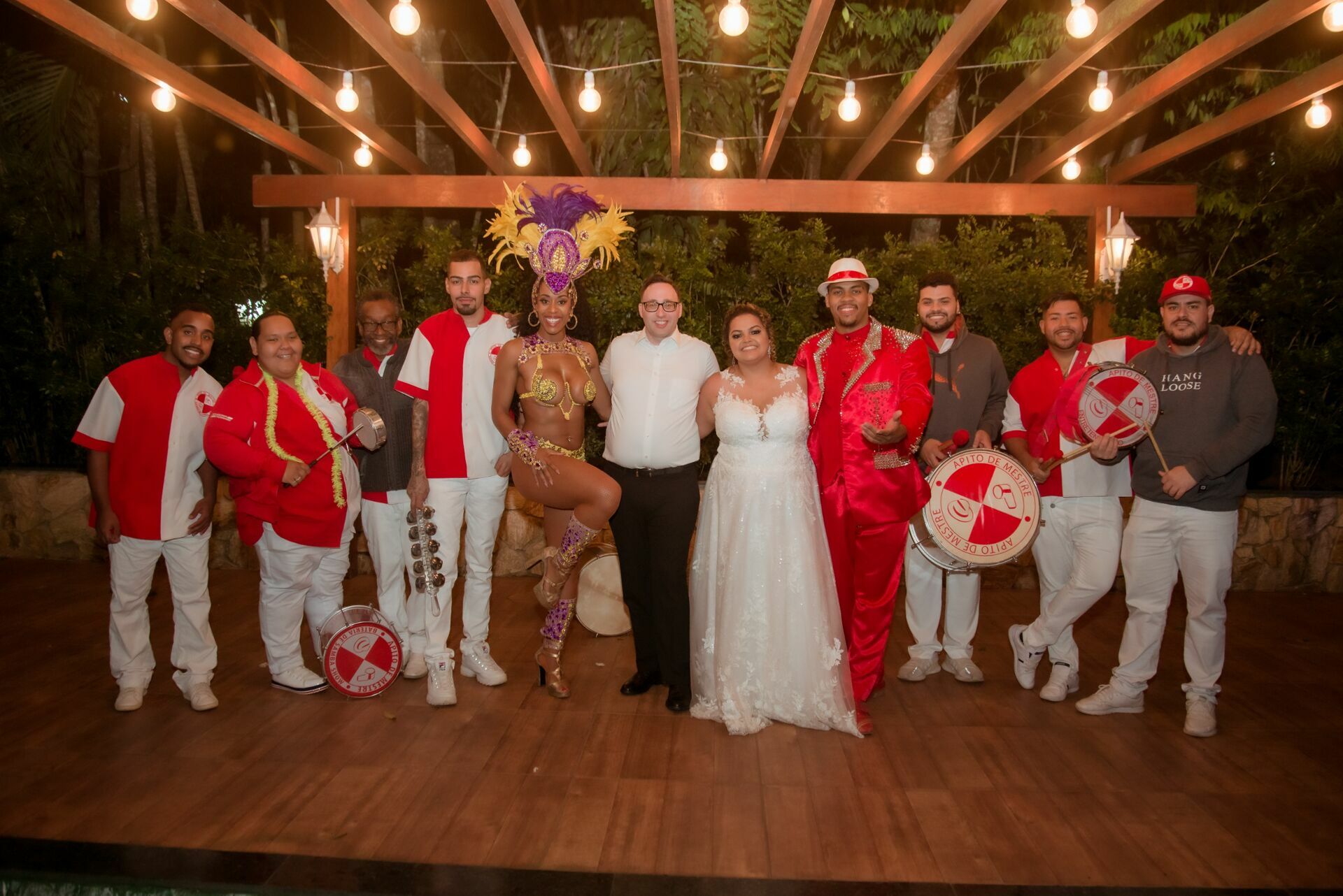 Foto Escrevendo um Discurso de Casamento Lindo e Emocionante: Palavras que Celebram o Amor - Imagem 61