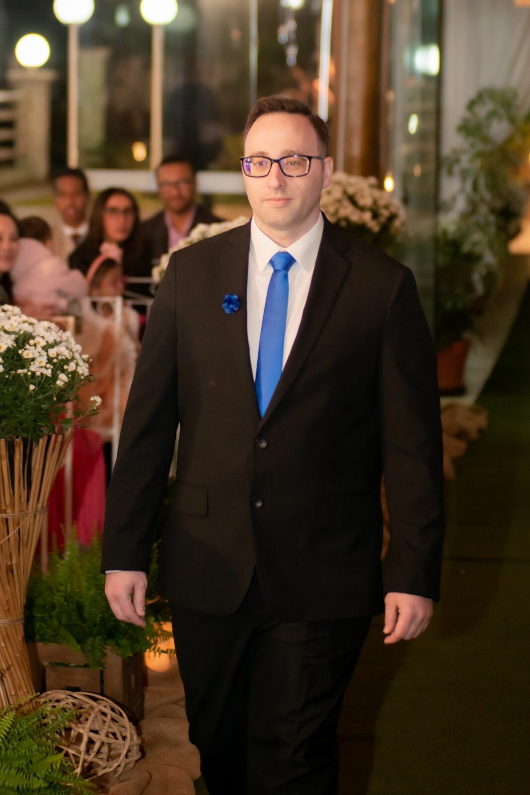 Foto Escrevendo um Discurso de Casamento Lindo e Emocionante: Palavras que Celebram o Amor - Imagem 12