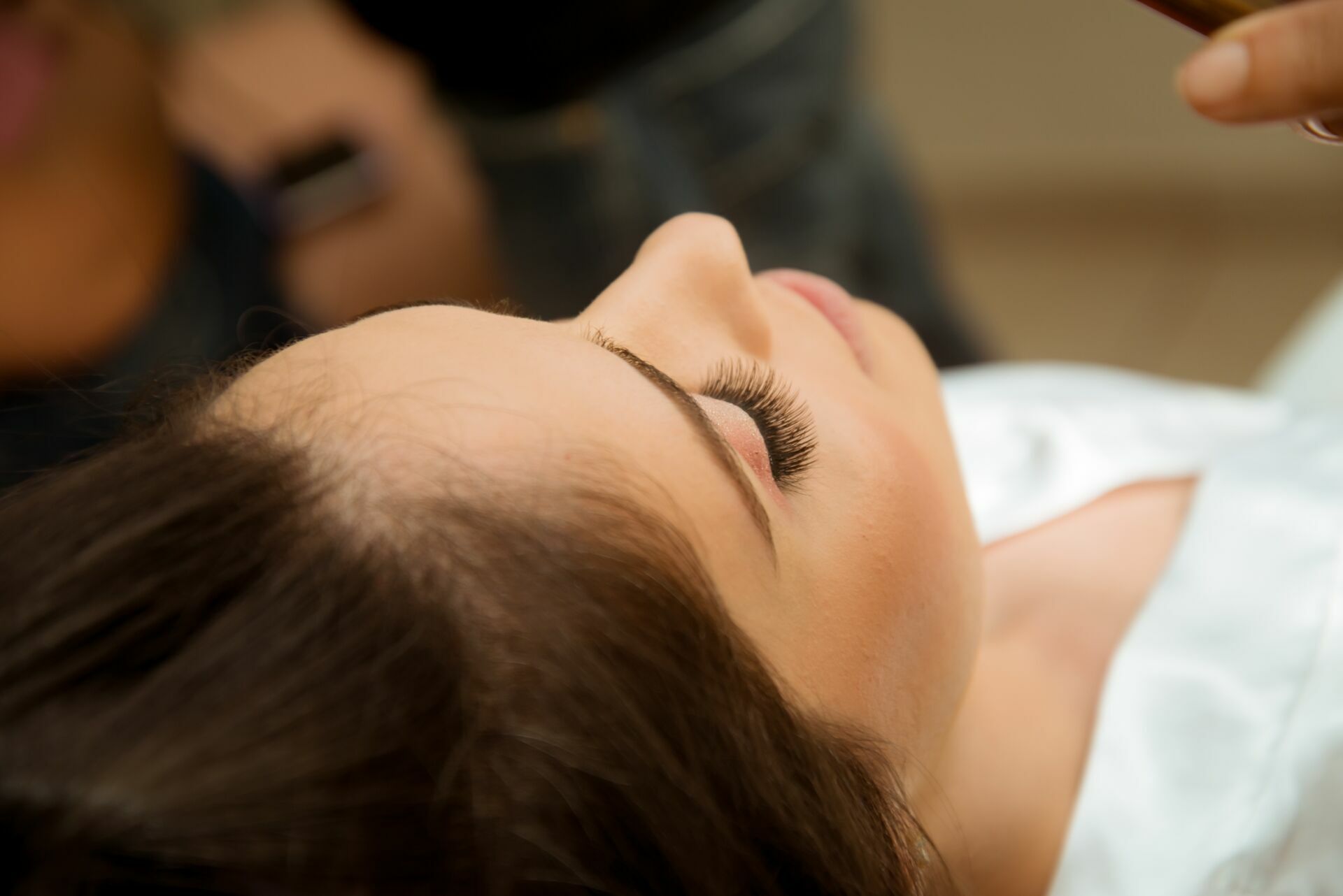 Foto  Elegância em Cada Fio: Penteados Deslumbrantes para o Casamento Civil - Imagem 0