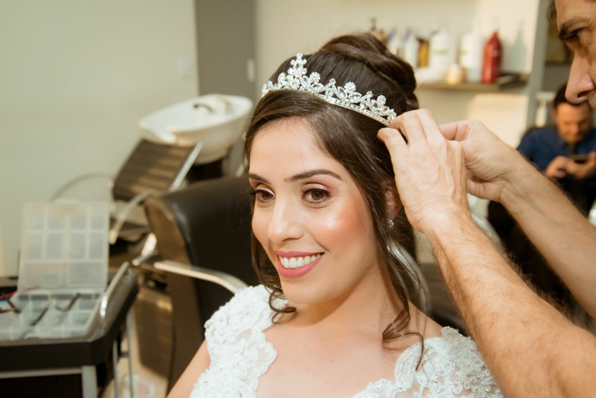 Foto  Elegância em Cada Fio: Penteados Deslumbrantes para o Casamento Civil - Imagem 10