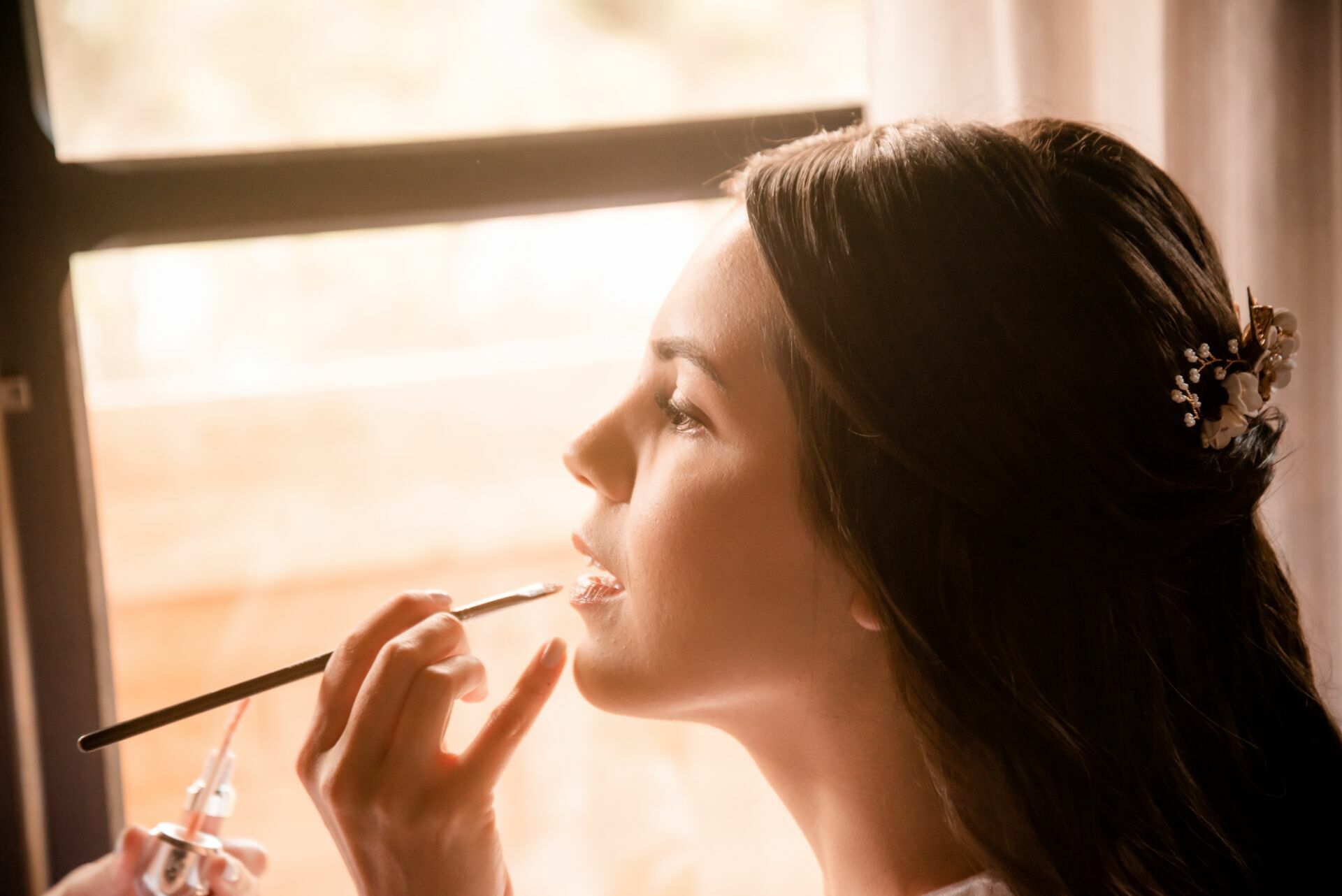 Foto  Elegância em Cada Fio: Penteados Deslumbrantes para o Casamento Civil - Imagem 15