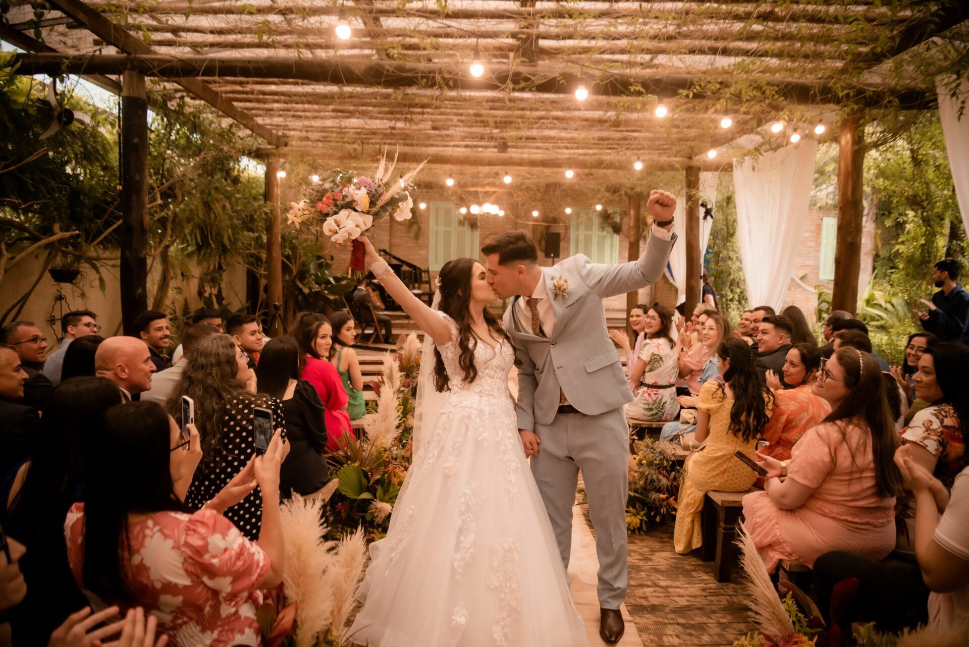 Foto Casamento em São Paulo de Monique e Léo: Uma Celebração Inesquecível em SP - Imagem 59